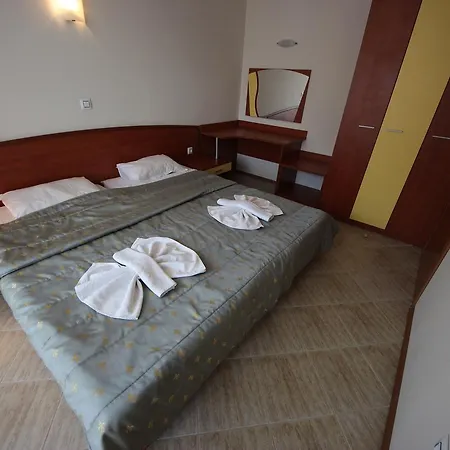 Lägenhetshotell Poseidon - Menada Slăntjev Brjag